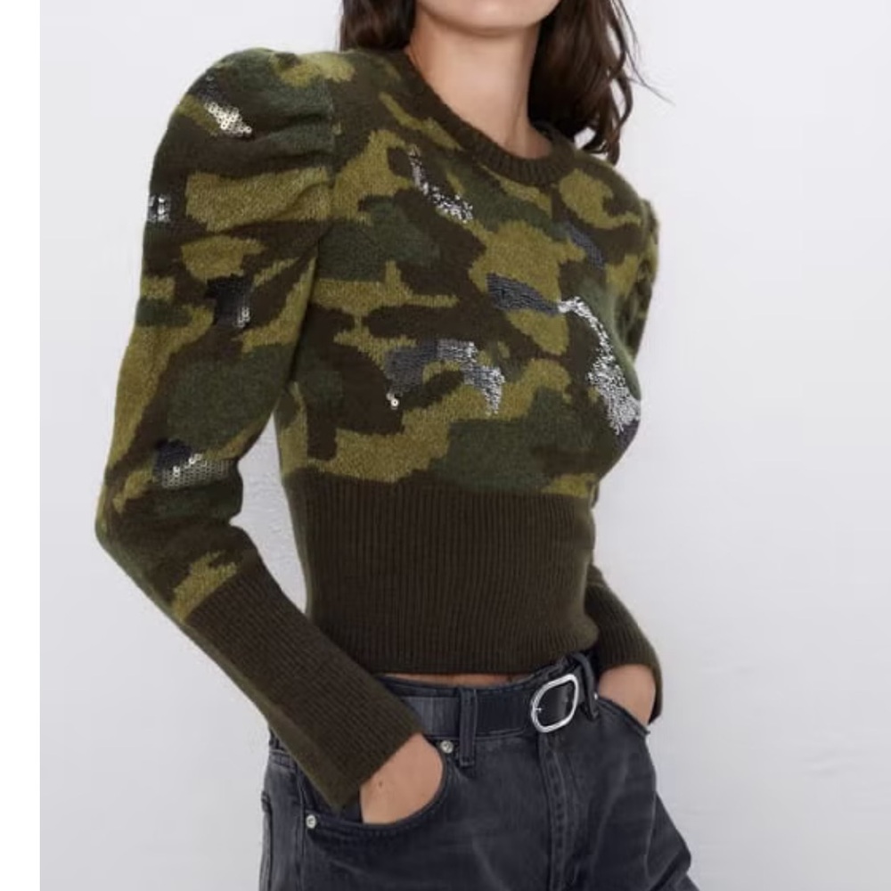 For the Republic camo sweater puff sleeves green shades sequin details medium - Picture 4 of 8